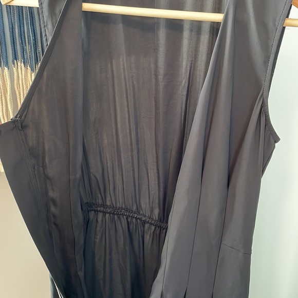 H&M Sleeveless Slip Dress, size 6 - Picture 4 of 10